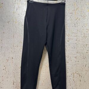 Lysse Women’s Black Ponte leggings with faux leather insert